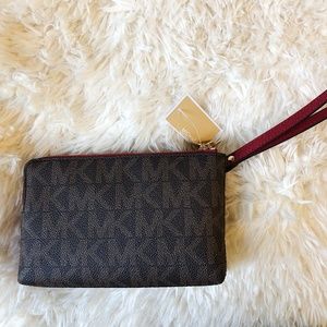 Michael Kors Jet Set Travel Double Zip Wristlet